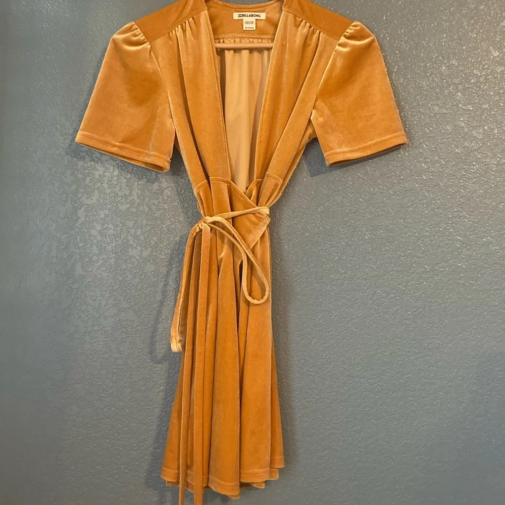 Billabong Mustard Yellow Velvet Tie Dress - Picture 2 of 7